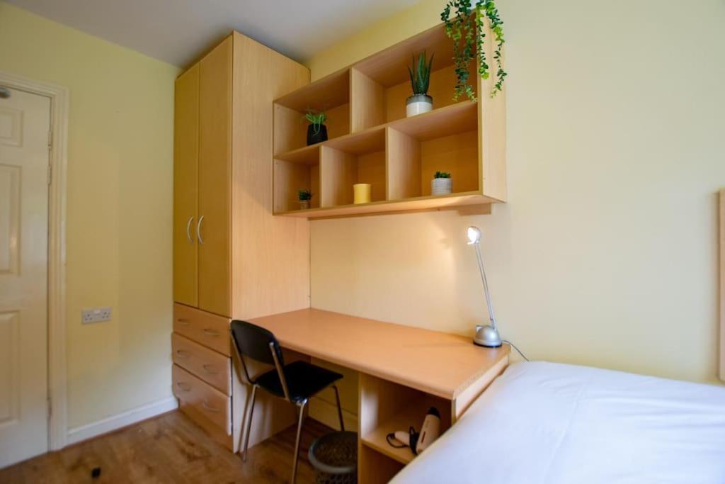 Apartamento 131 - Spacious 2 Bed Apt With Parking Galway Exterior foto