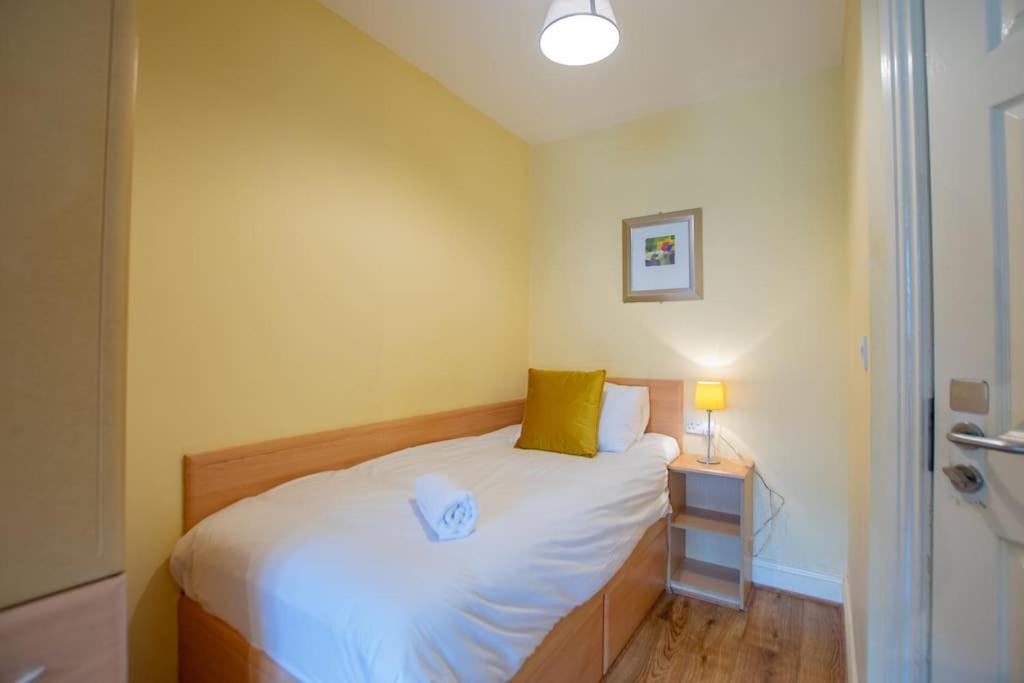 Apartamento 131 - Spacious 2 Bed Apt With Parking Galway Exterior foto